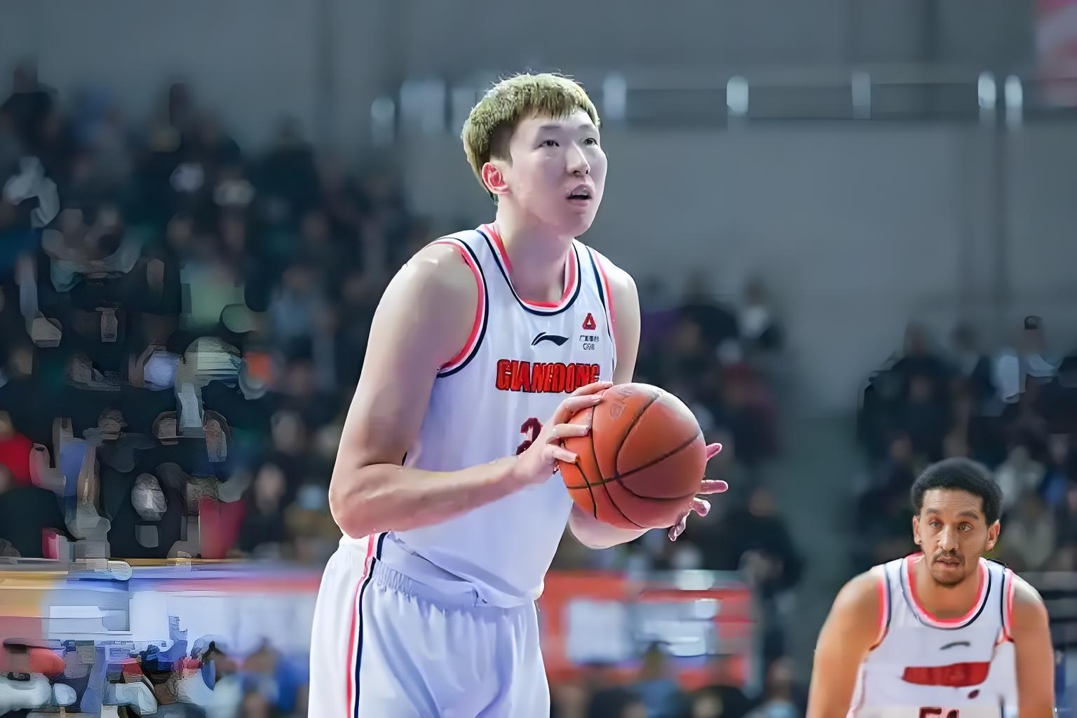 包含上海队翻盘猛龙，周琦状态火热的词条