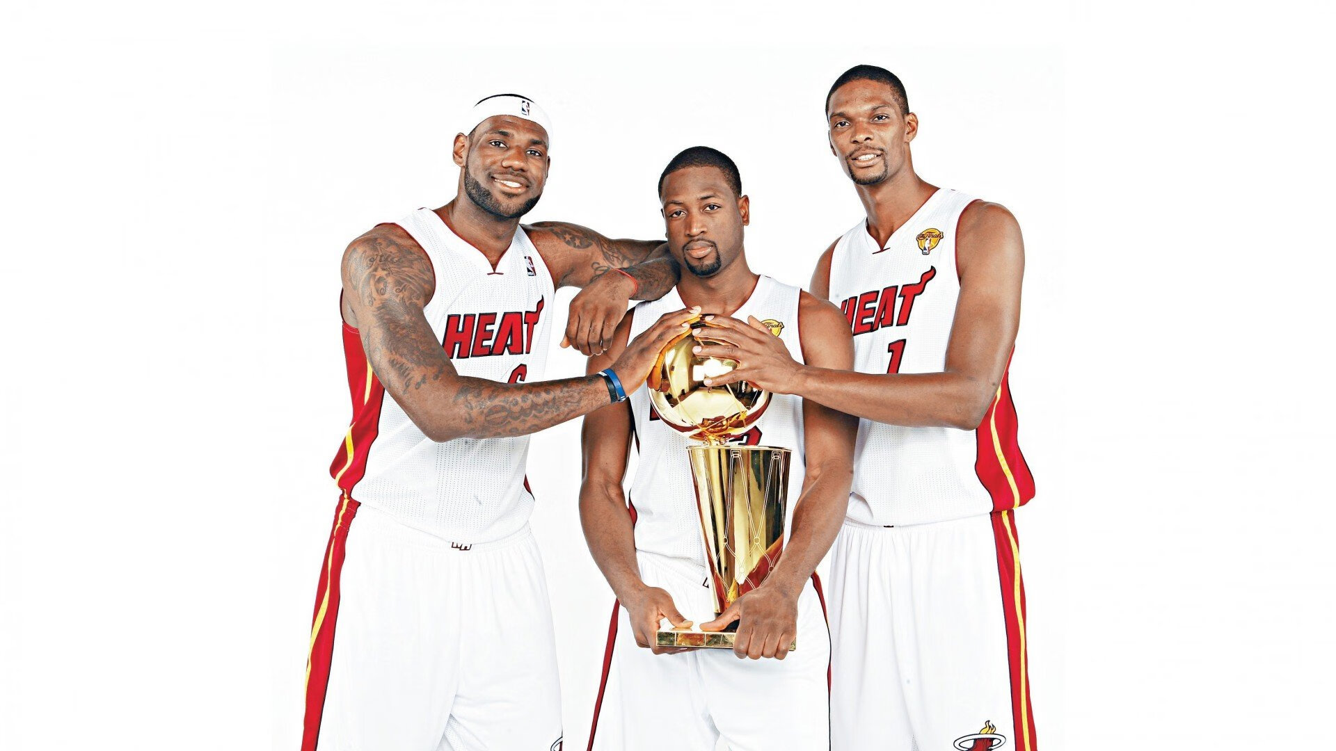 绿金王朝的加冕礼，欧冠决赛焦点战，凯尔特人决胜局带走湖人