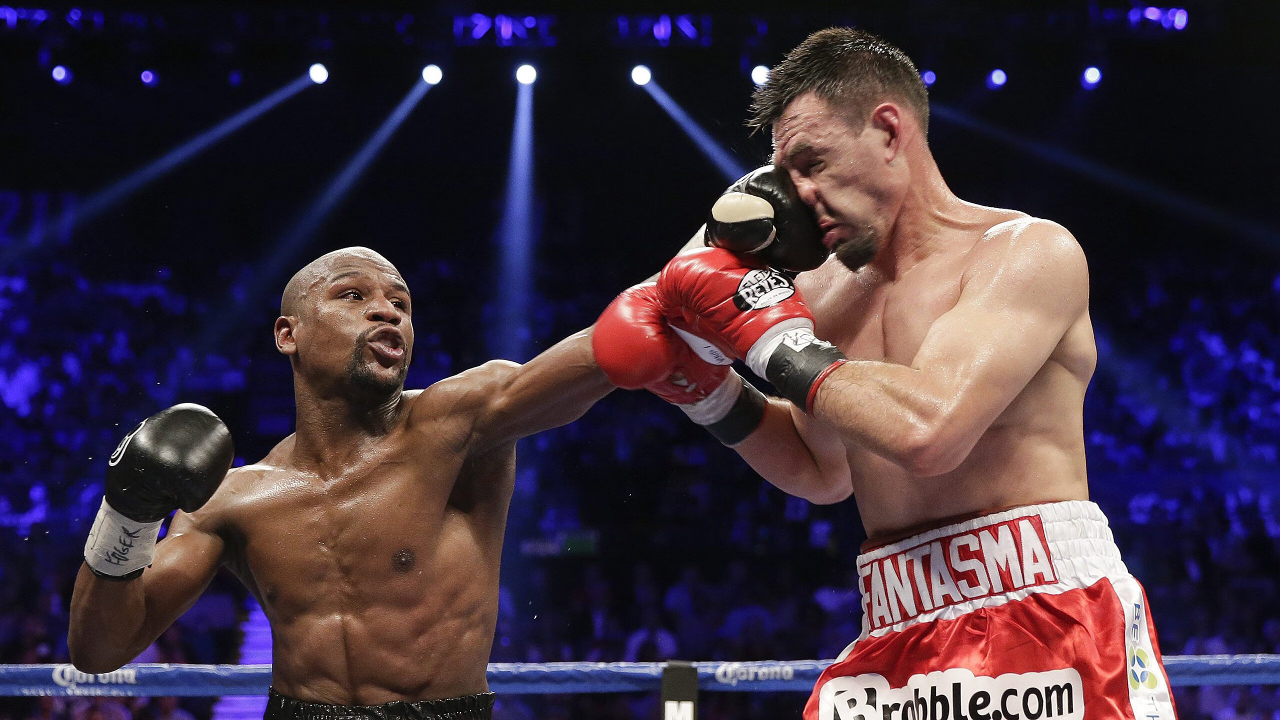 篮网碾压尼克斯之夜，陶汉林高光表现闪耀纽约